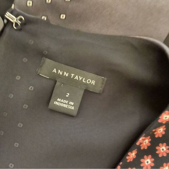 Ann Taylor Patchwork Pleated Dress Long Sleeve Size 2 NWOT - Picture 8 of 9